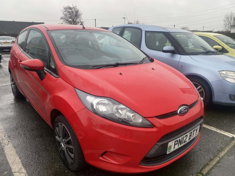 2012 FORD FIESTA EDGE