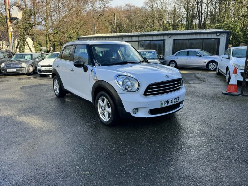 2014 MINI COUNTRYMAN ONE